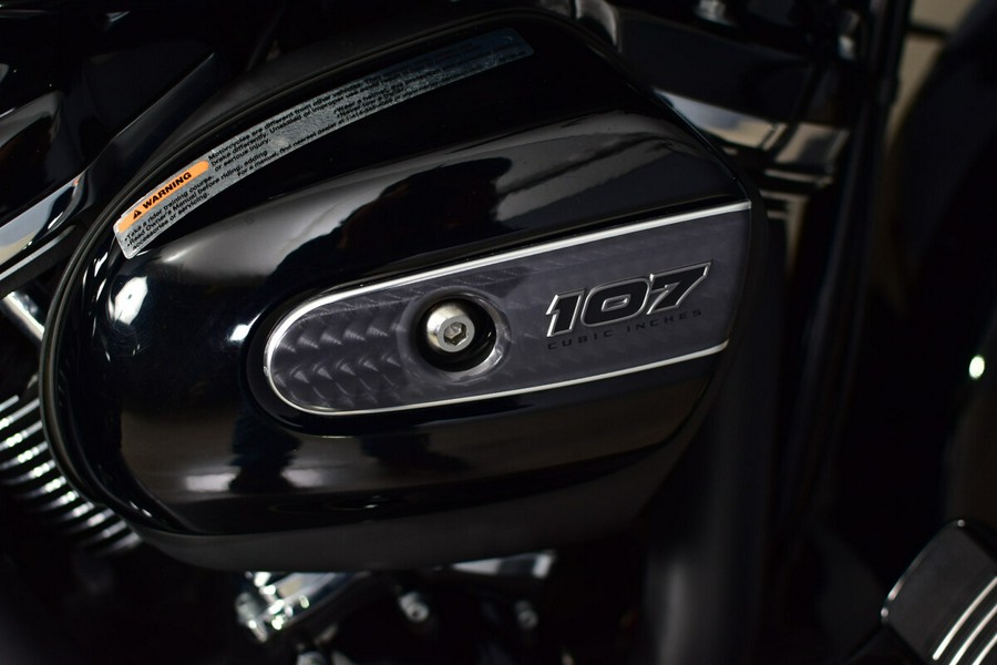 2018 Harley-Davidson Street Glide Special