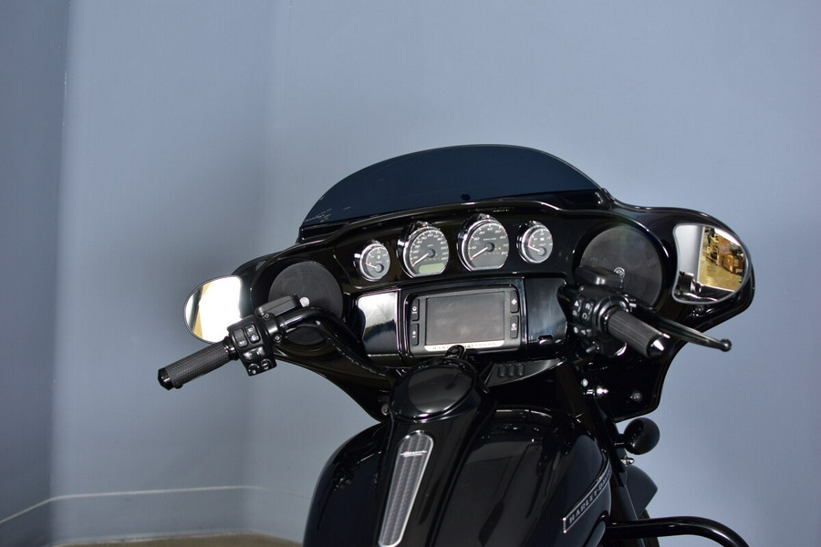 2018 Harley-Davidson Street Glide Special