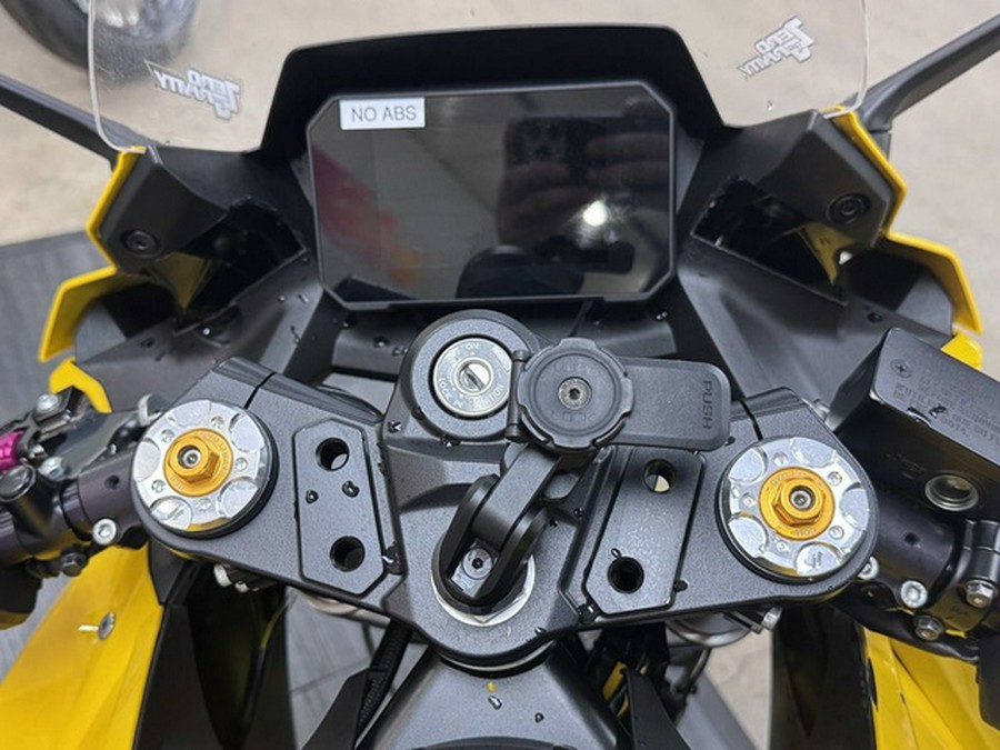 2024 Suzuki GSX 8R