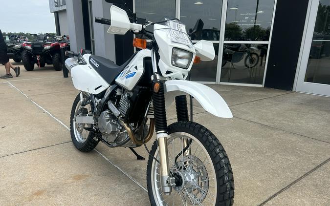 2025 Suzuki DR 650S