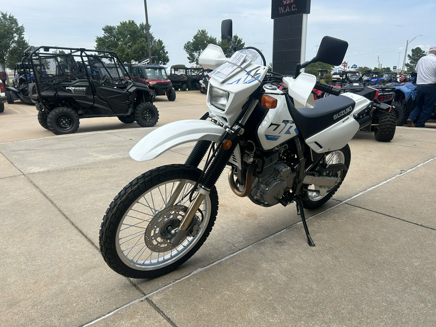 2025 Suzuki DR 650S