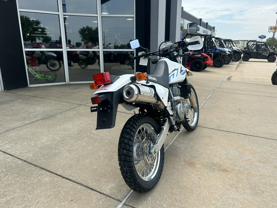 2025 Suzuki DR 650S