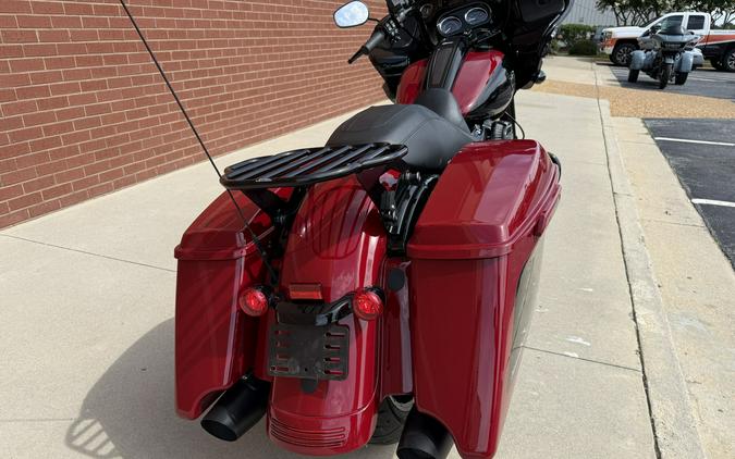 2021 Harley-Davidson® Road Glide® Special Billiard Red/Vivid Black — Black Finish
