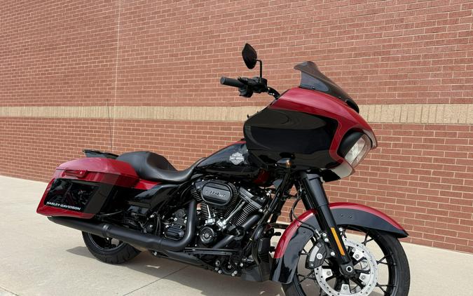 2021 Harley-Davidson® Road Glide® Special Billiard Red/Vivid Black — Black Finish