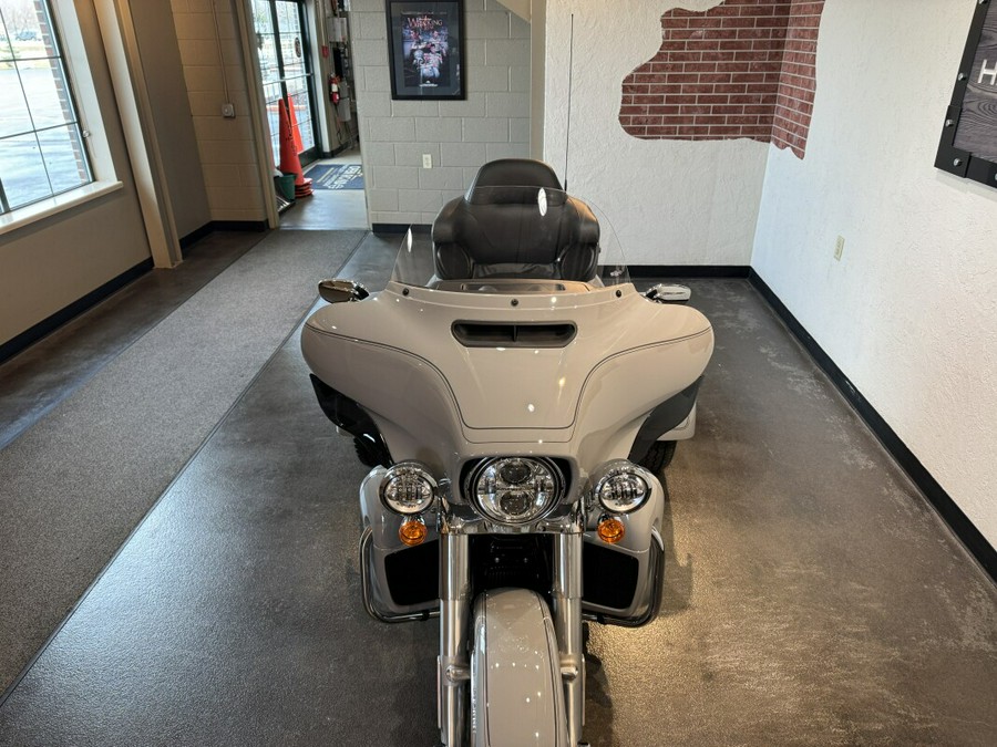 2024 Harley Davidson Tri Glide Ultra Fond du Lac Wisconsin