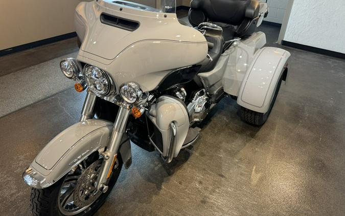 2024 Harley Davidson Tri Glide Ultra Fond du Lac Wisconsin