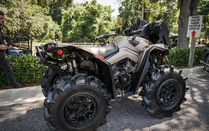 2022 Can-Am® Renegade X mr 1000 R Liquid Titanium & Magma Red