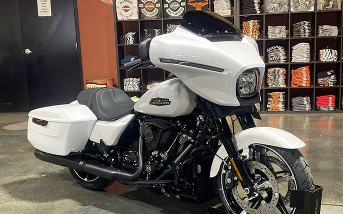 2024 Harley-Davidson FLHX - Street Glide