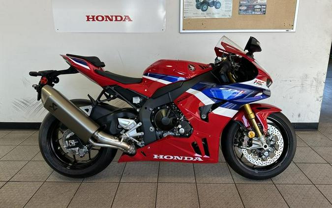 2025 Honda® CBR1000RR-R Fireblade SP