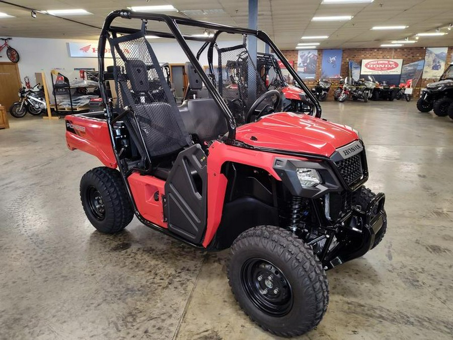 2025 Honda® Pioneer 520