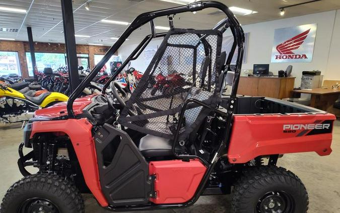 2025 Honda® Pioneer 520