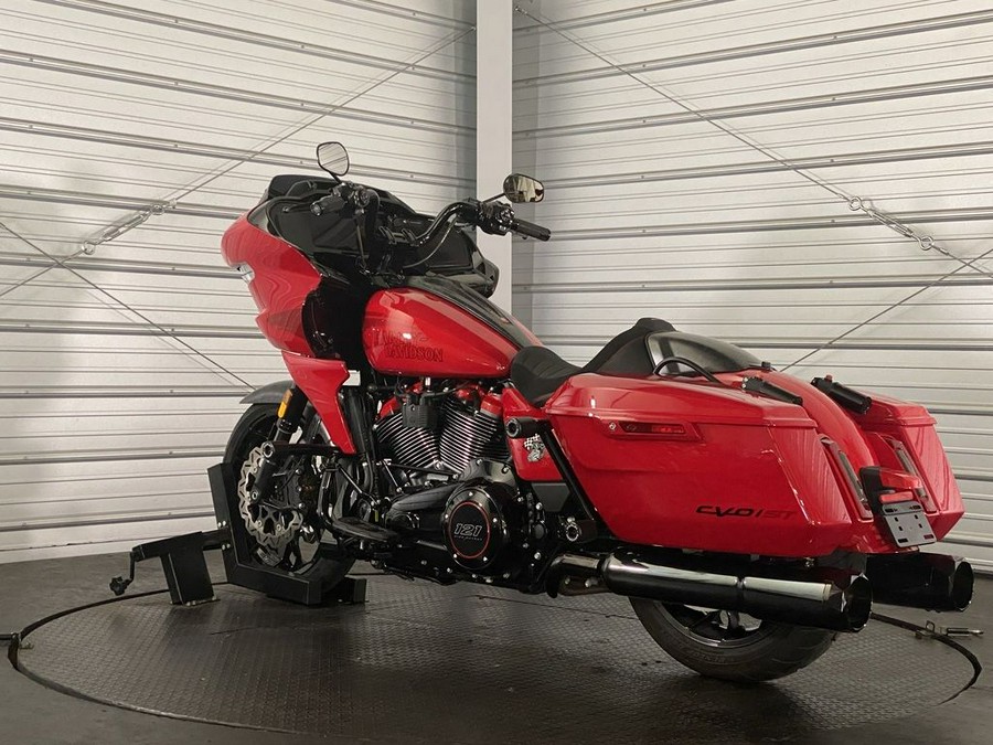 2025 Harley-Davidson® FLTRXSTSE - CVO™ Road Glide® ST