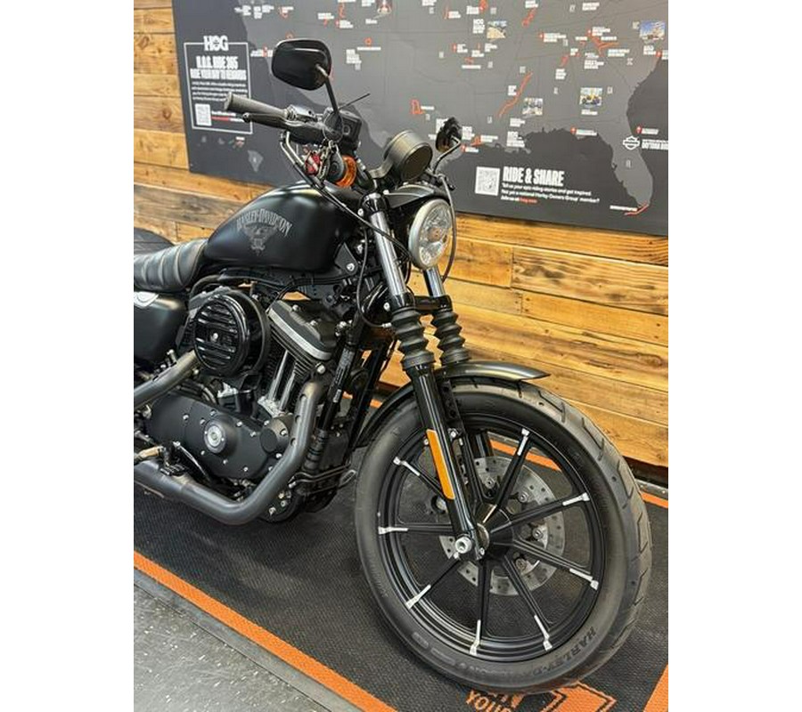 2017 Harley-Davidson® XL883N - Iron 883™