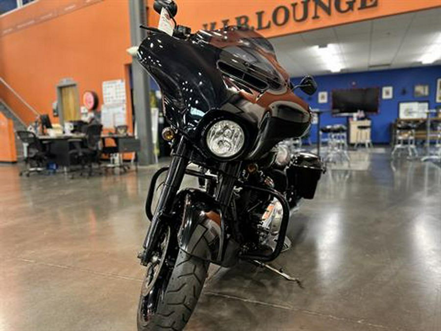 2017 Harley-Davidson Street Glide® Special