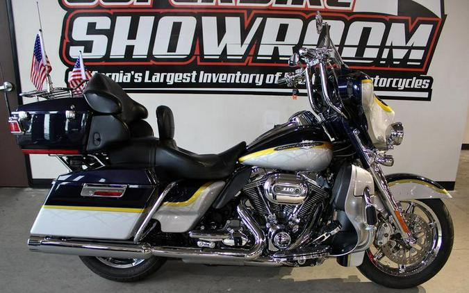 2012 Harley-Davidson® FLHTCUSE7 - CVO™ Ultra Classic® Electra Glide®