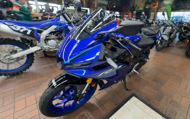 2026 Yamaha YZF-R3 ABS