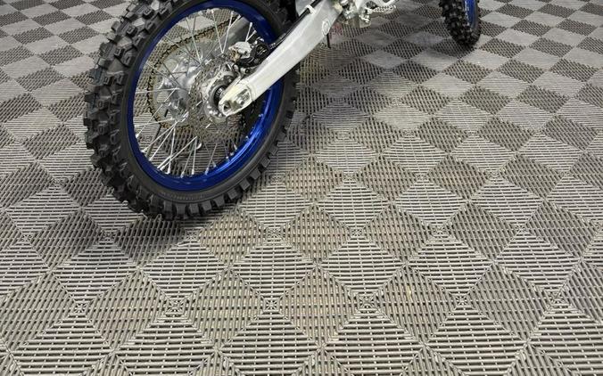 2027 YAMAHA YZ 125 TEAM YAMAHA BLUE