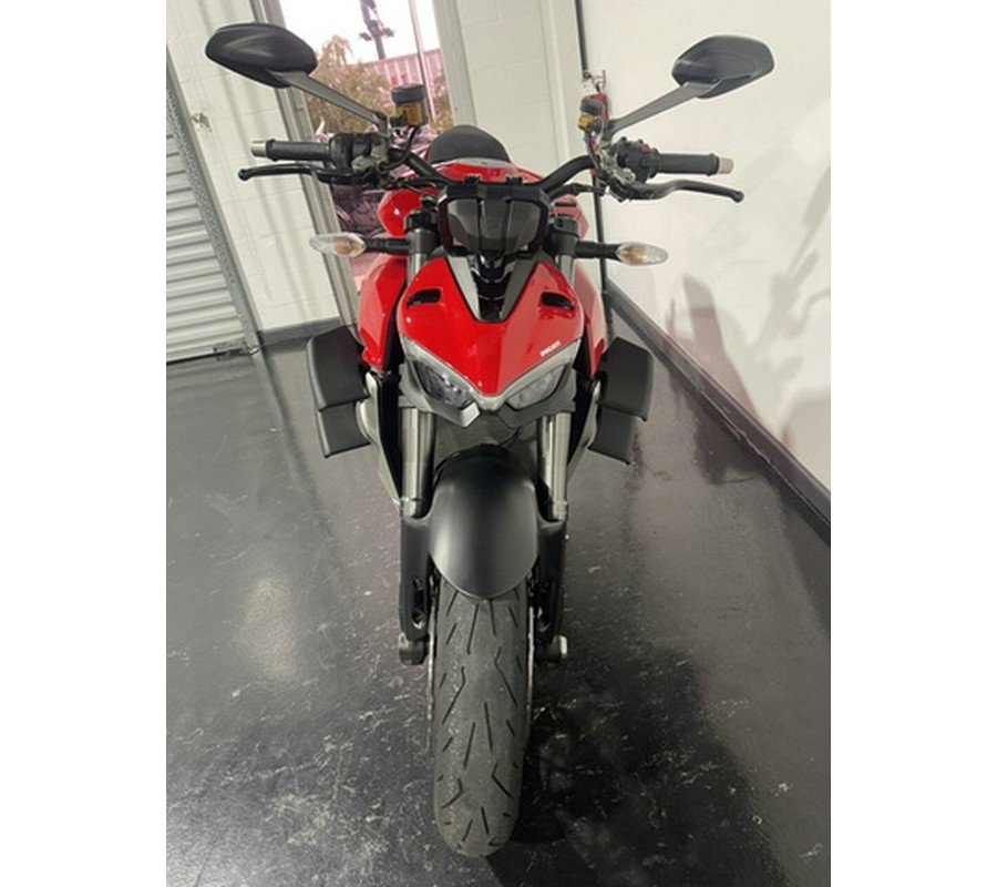 2020 Ducati Streetfighter V4 Ducati Red