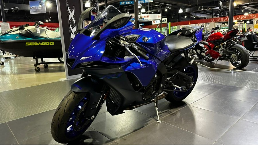 2023 Yamaha YZF R1