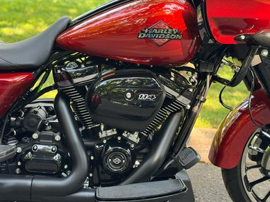 2025 Harley-Davidson Road Glide® 3