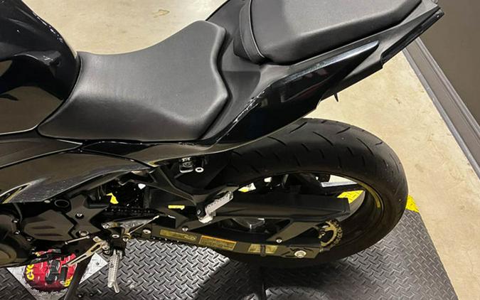 2024 Kawasaki EX500GRFAN