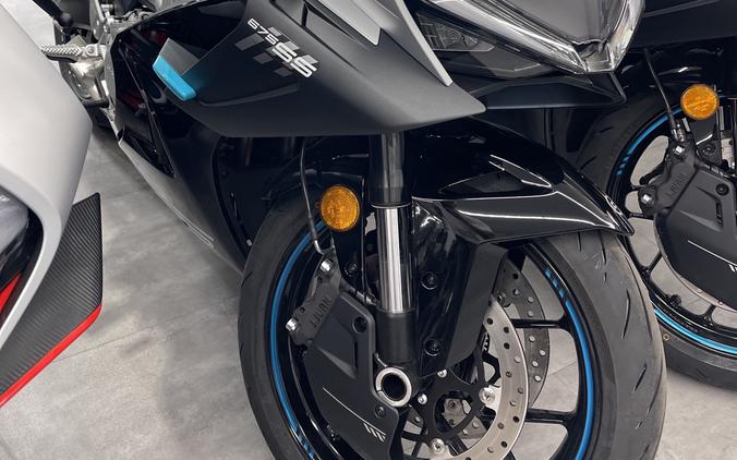 2026 CFMOTO 675 SS