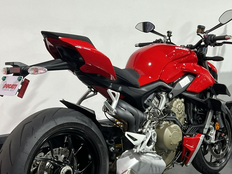 2021 Ducati Streetfighter V4 Ducati Red