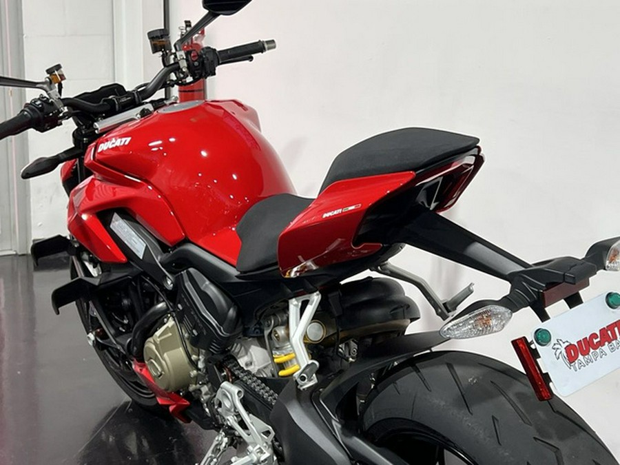 2021 Ducati Streetfighter V4 Ducati Red