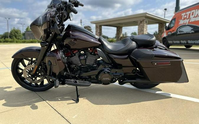 2019 Harley-Davidson® FLHXSE - CVO™ Street Glide®