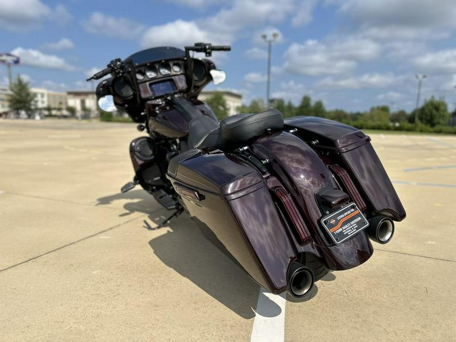 2019 Harley-Davidson® FLHXSE - CVO™ Street Glide®