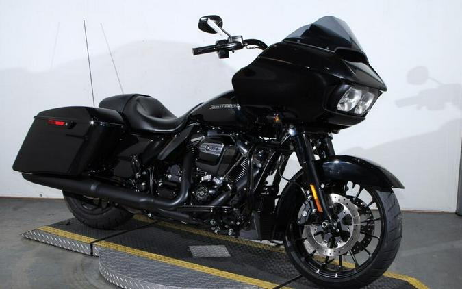 Used 2019 Harley-Davidson Road Glide Special Grand American Touring FLTRXS Motorcycle For Sale In Miami, Florida