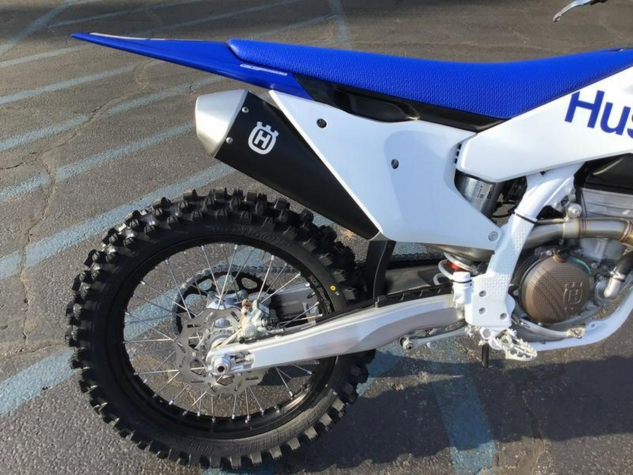 2027 HUSQVARNA FC 350