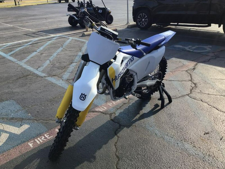 2027 HUSQVARNA FC 350