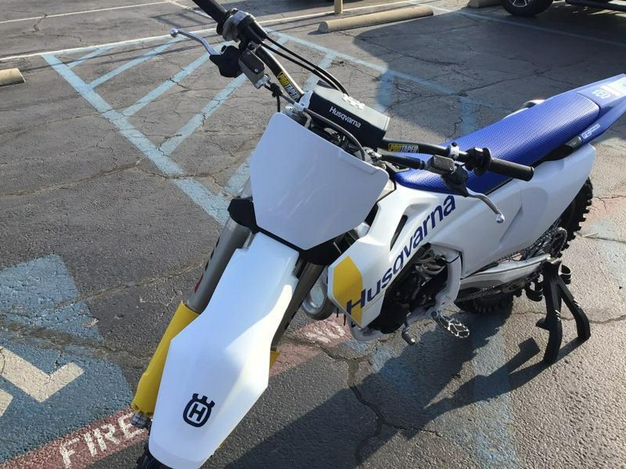 2027 HUSQVARNA FC 350