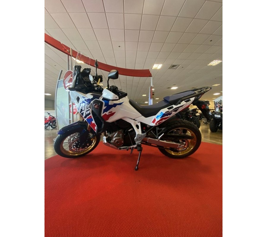 2024 Honda Africa Twin Adventure Sports ES