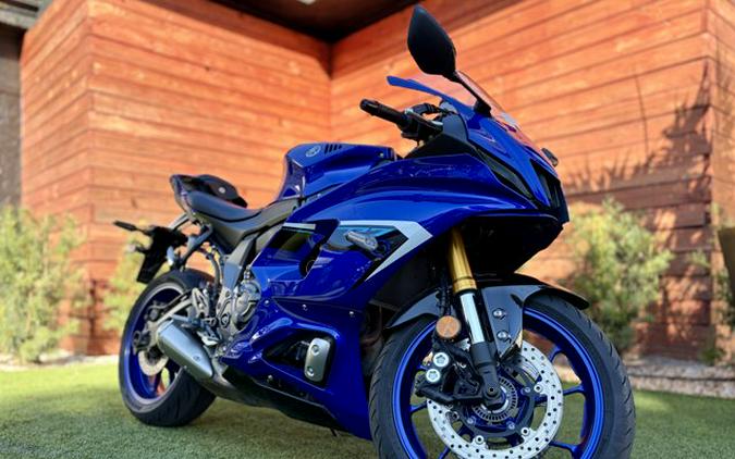 2025 Yamaha YZF-R7
