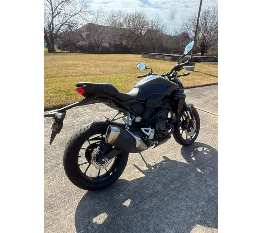 2023 Honda CB300R ABS