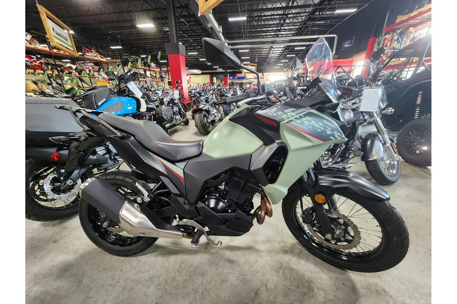 2023 Kawasaki VERSYS-X 300 ABS