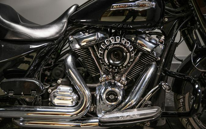 2022 Harley-Davidson Street Glide