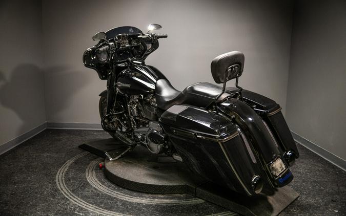 2022 Harley-Davidson Street Glide