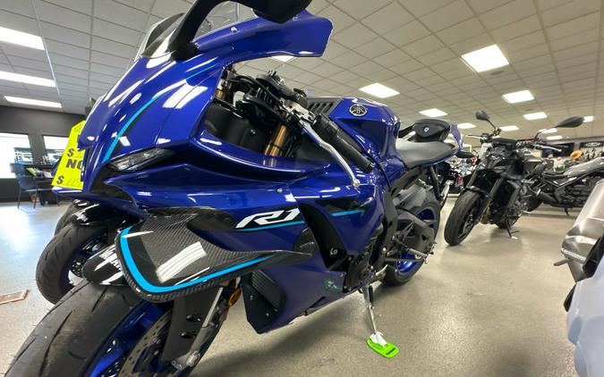 2026 Yamaha YZF-R1
