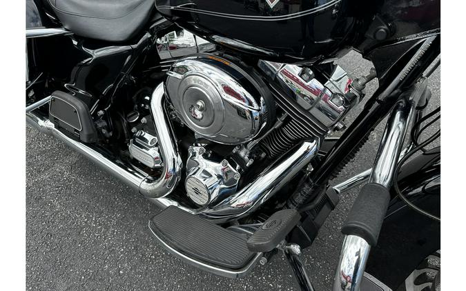 2012 Harley-Davidson® FLHR Road King®