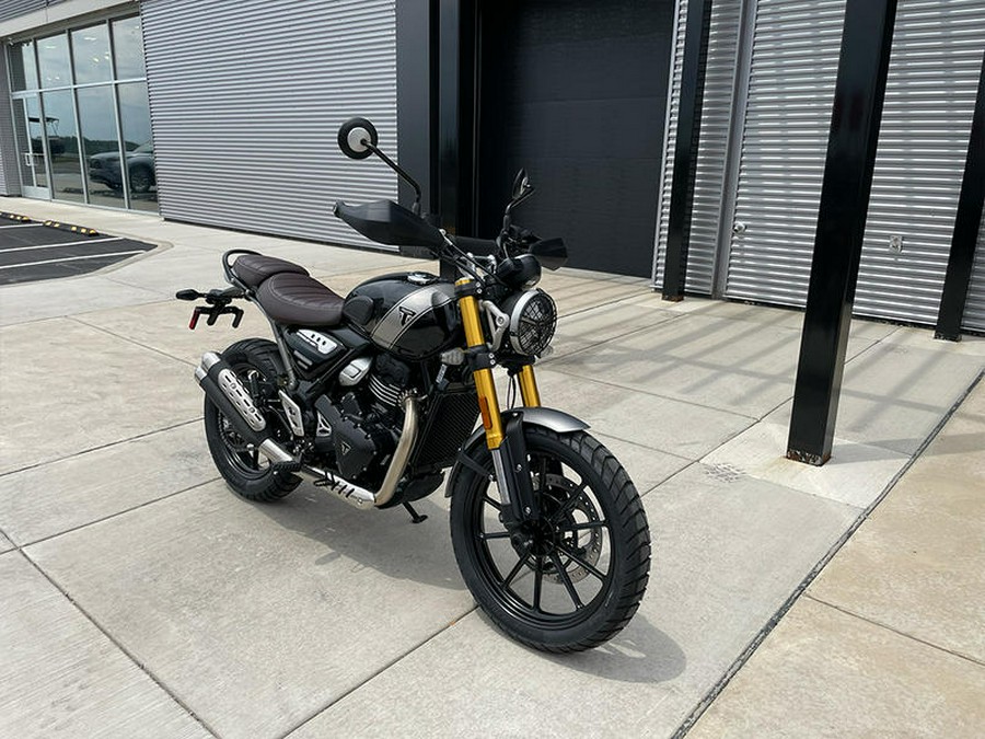 2024 Triumph Scrambler 400 X Phantom Black / Silver Ice