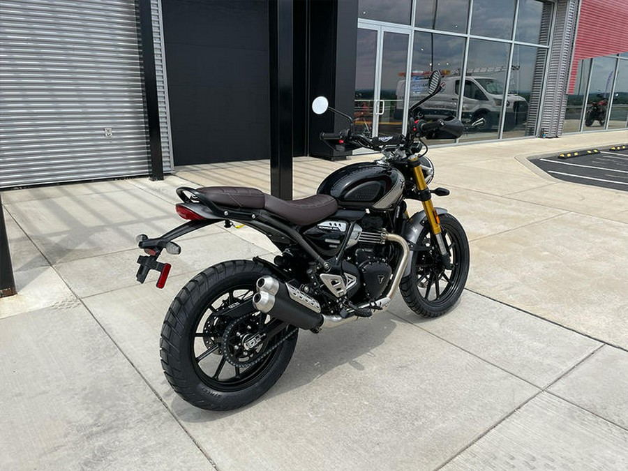 2024 Triumph Scrambler 400 X Phantom Black / Silver Ice