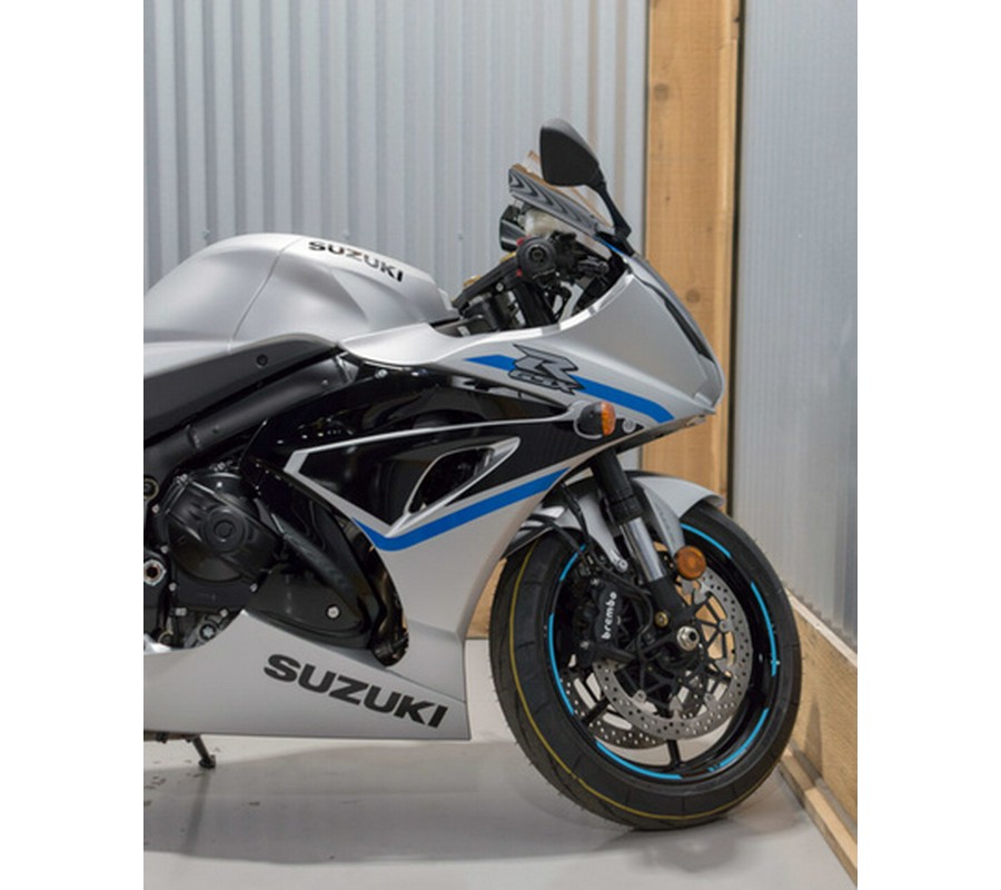 2025 Suzuki GSX-R 1000