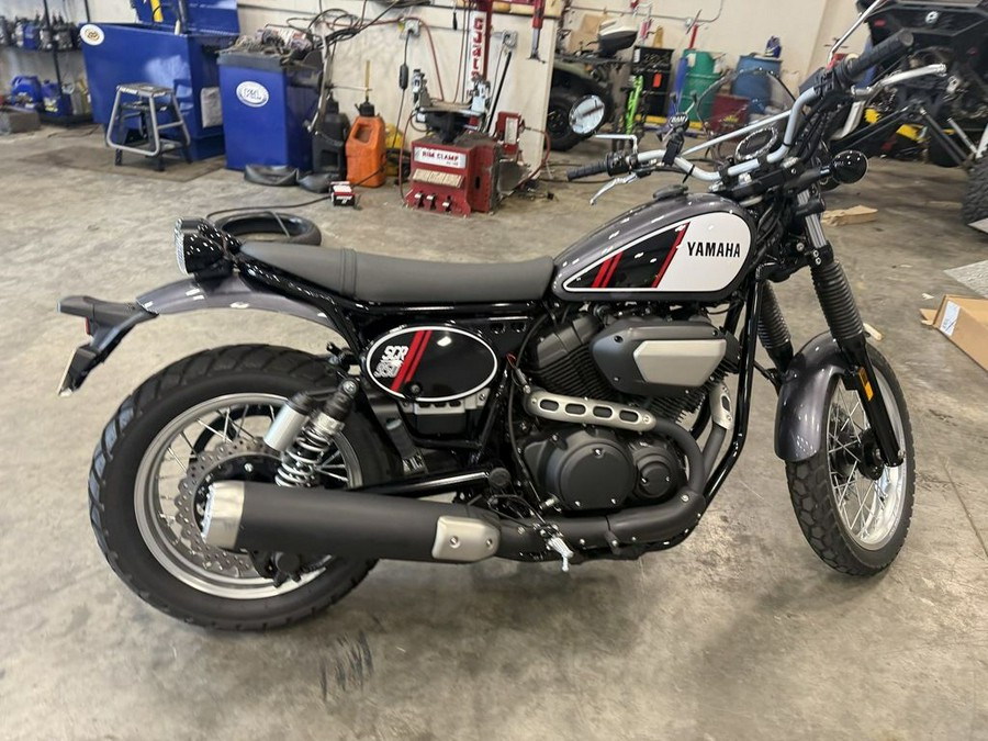 2017 Yamaha SCR950