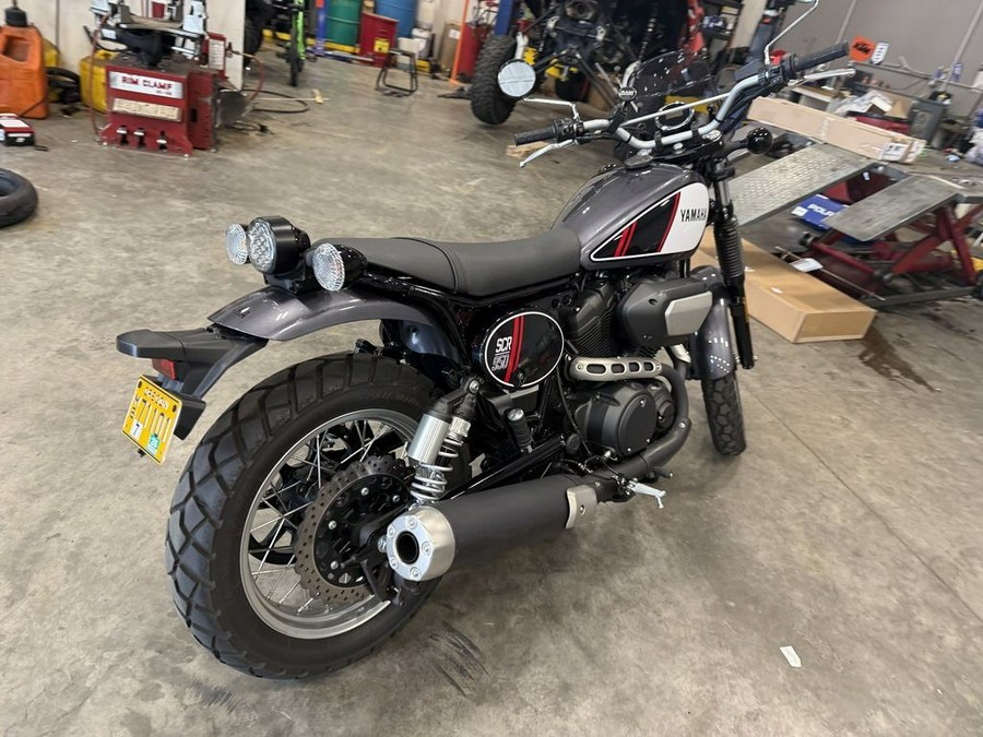 2017 Yamaha SCR950