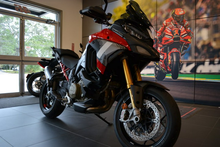2026 Ducati MULTISTRADA V4 PIKES PEAK