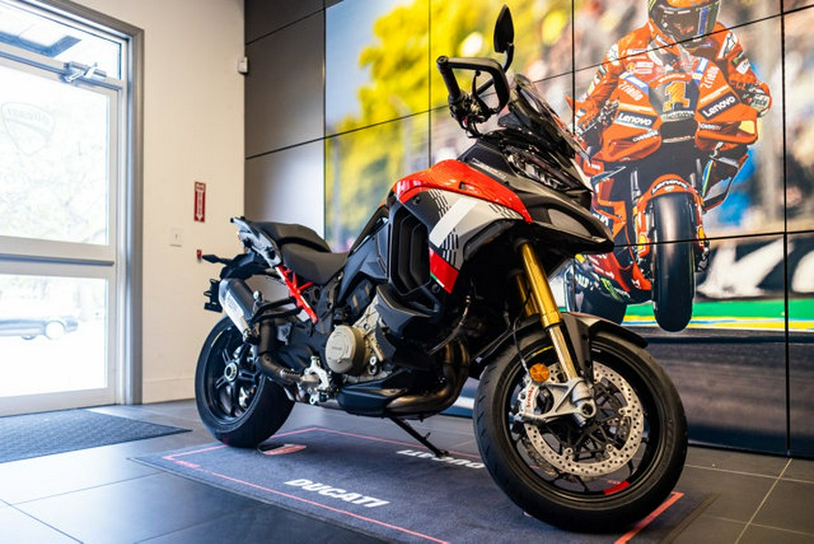 2026 Ducati MULTISTRADA V4 PIKES PEAK