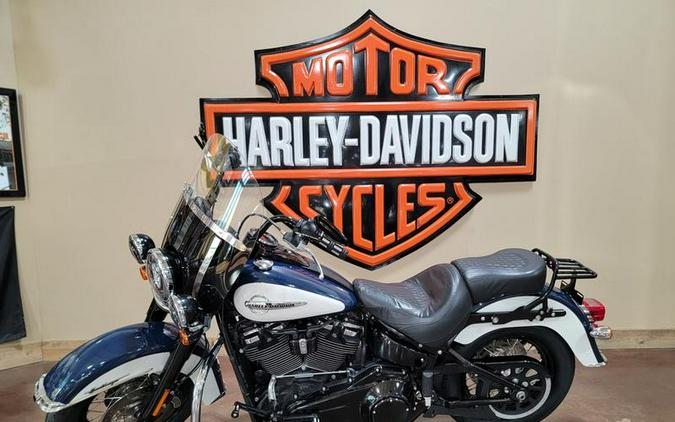 2019 Harley-Davidson® FLHC - Softail® Heritage Classic